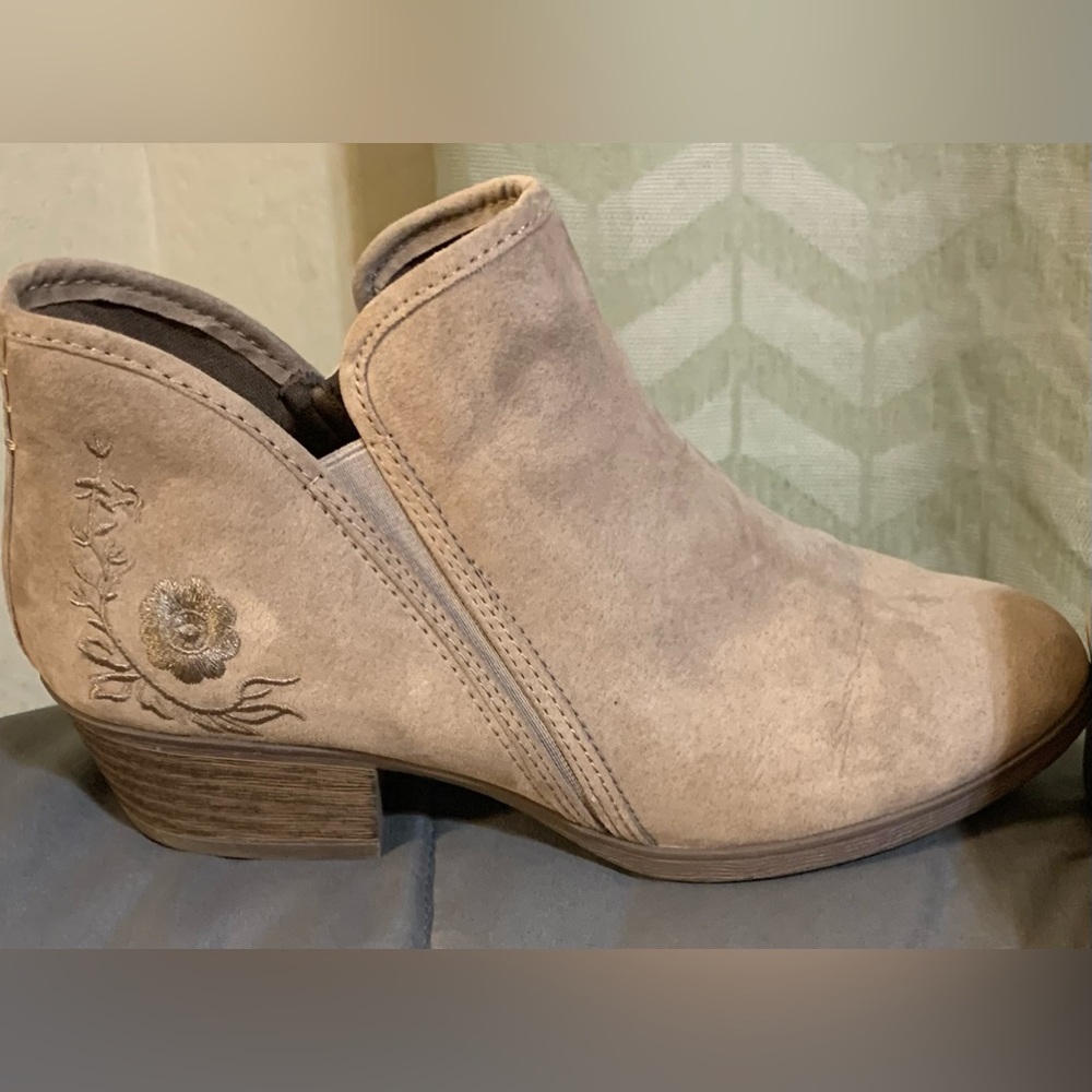 Time and Tru Tan Booties, size 7.5